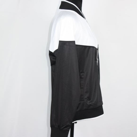 NFL Raiders Black & White Jacket with Sequence Logo Size Large - Picture 9 of 12